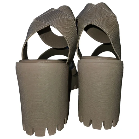 NWOT Madden Girl Platform Ankle Strap Heels - Picture 5 of 8